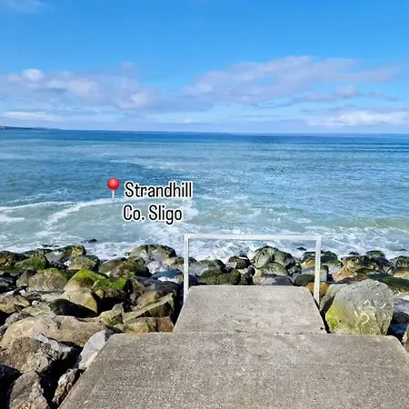 Ubytování v soukromí Surfers Getaway - Staycation